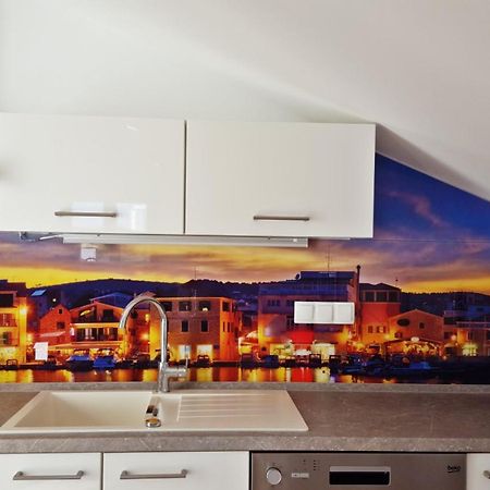 Apartments Luka Vodice Exterior foto