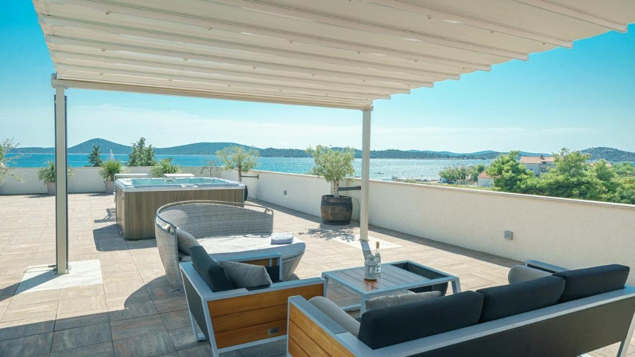 Apartments Luka Vodice Exterior foto