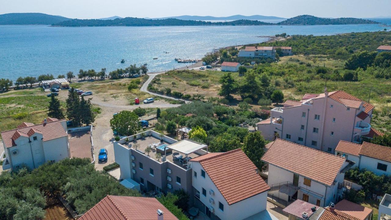 Apartments Luka Vodice Exterior foto