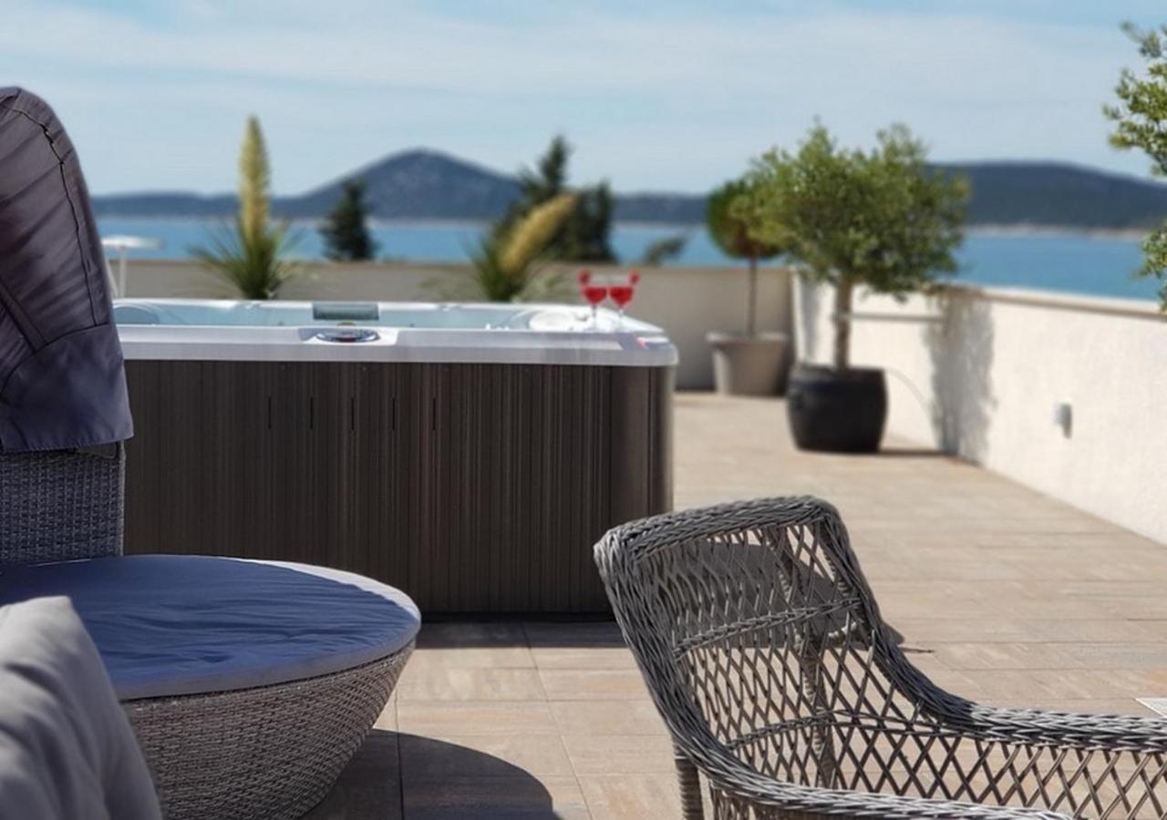 Apartments Luka Vodice Exterior foto
