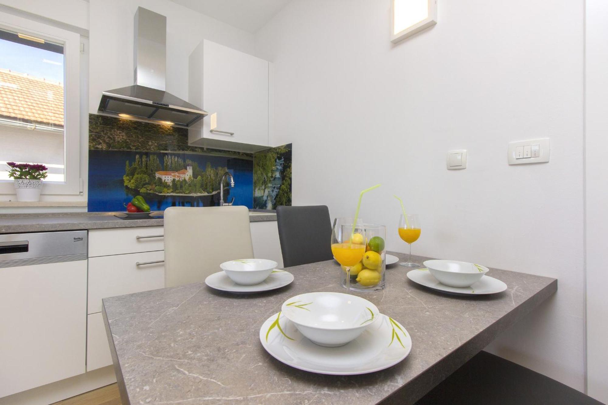 Apartments Luka Vodice Zimmer foto