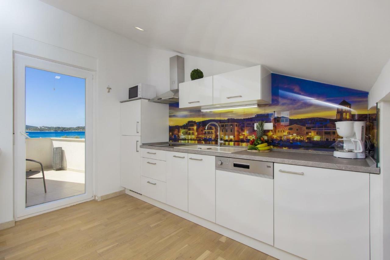 Apartments Luka Vodice Exterior foto